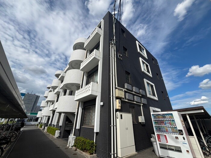 物件外観写真6　(外観写真)