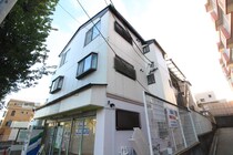 ビラ貴船の外観写真