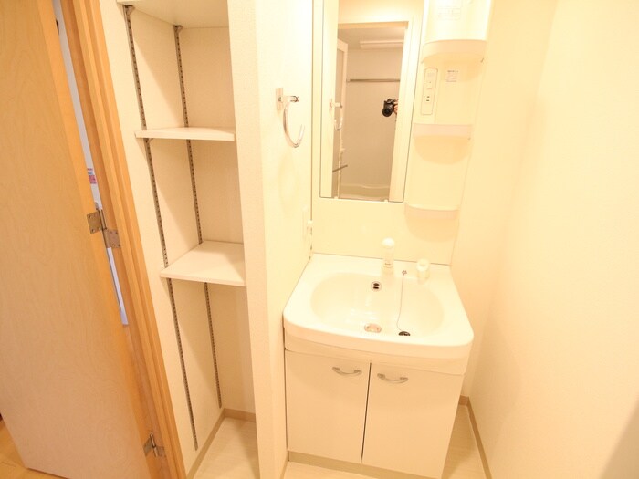 物件内観写真13　(洗面)