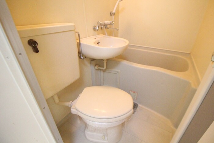 物件内観写真12　(バス／シャワールーム等)