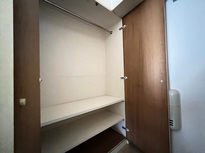 物件内観写真9　(収納)