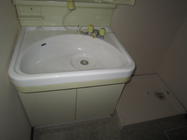 物件内観写真11　(洗面)