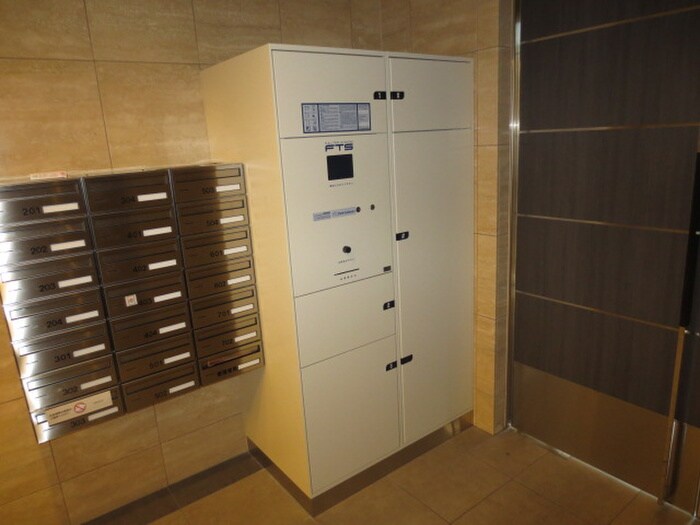 物件外観写真4　(建物設備)