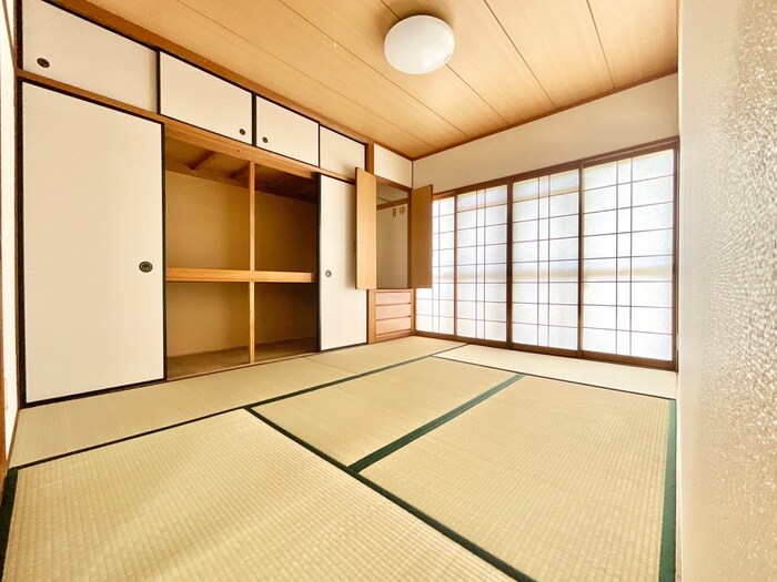 物件内観写真8　(収納)