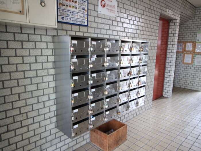 物件外観写真4　(建物設備)