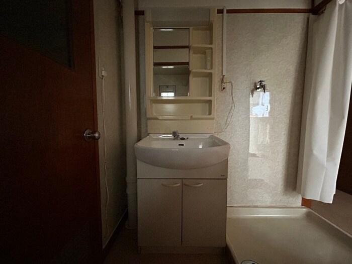 物件内観写真10　(洗面)