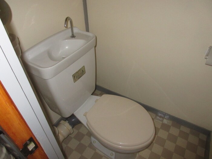 物件内観写真11　(トイレ)