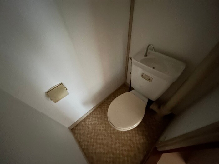 物件内観写真11　(トイレ)