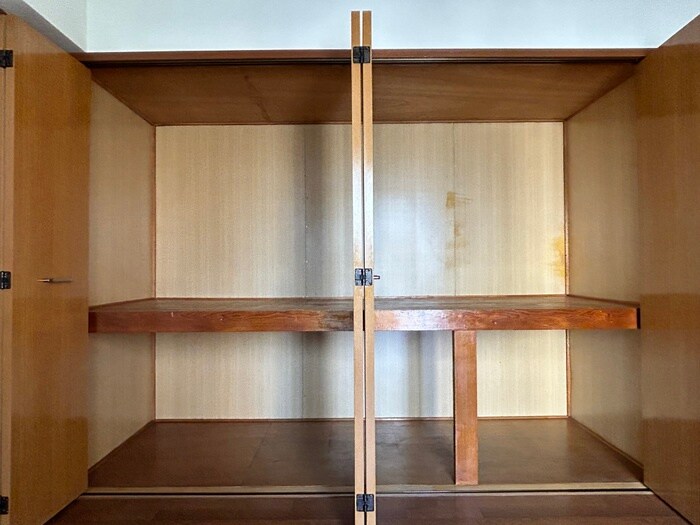 物件内観写真12　(収納)