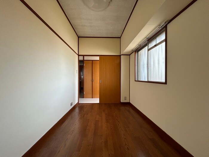 物件内観写真13　(居室)