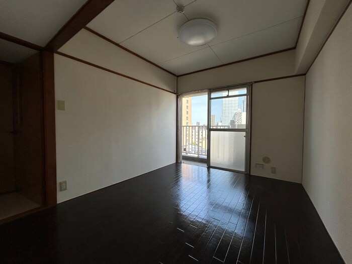 物件内観写真15　(居室)