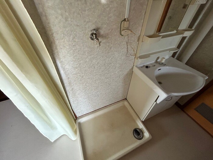 物件内観写真20　(洗濯機置場)