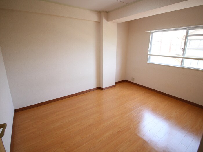 物件内観写真17　(居室)