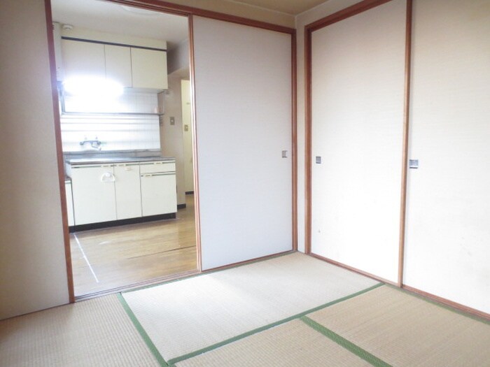 物件内観写真16　(居室)