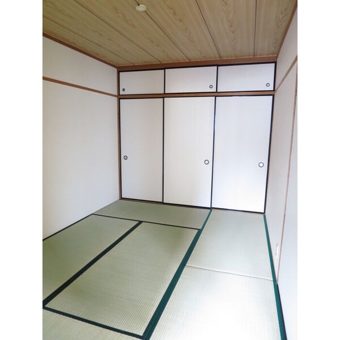 物件内観写真13　(居室)