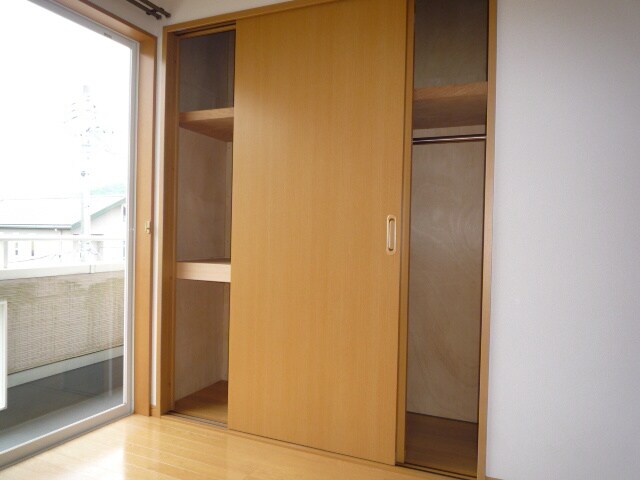 物件内観写真10　(収納)