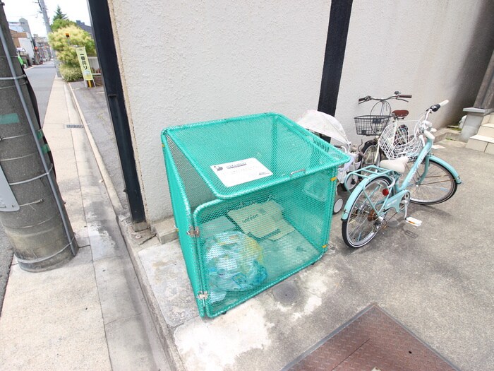 物件外観写真5　(外観写真)