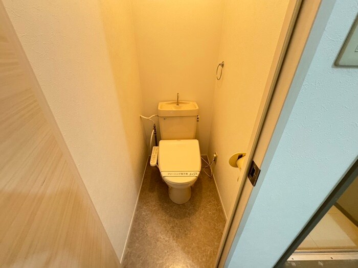 物件内観写真12　(トイレ)