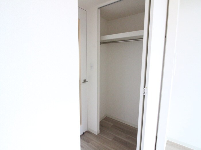 物件内観写真15　(収納)