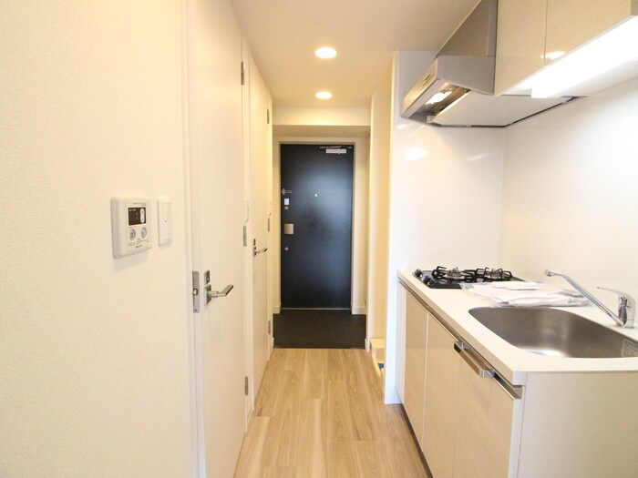 物件内観写真17　(廊下)