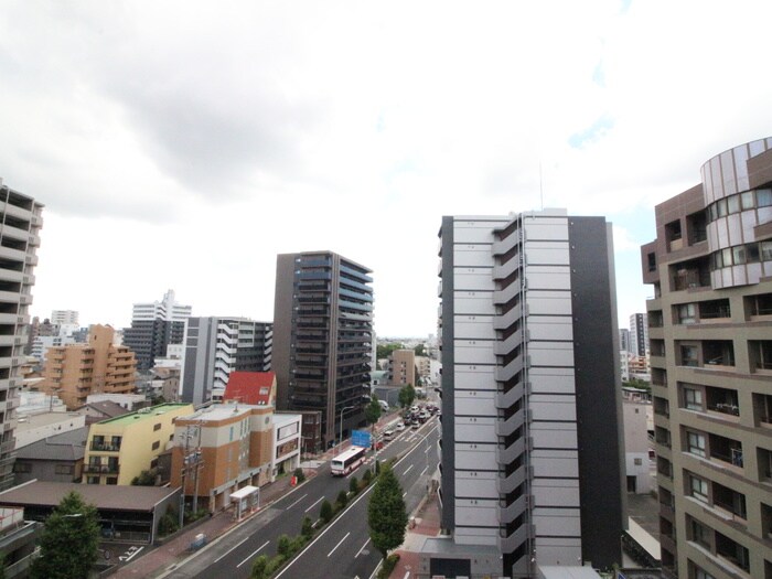 物件内観写真20　(室内からの展望)