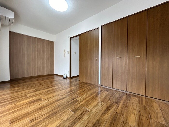 物件内観写真22　(居室)