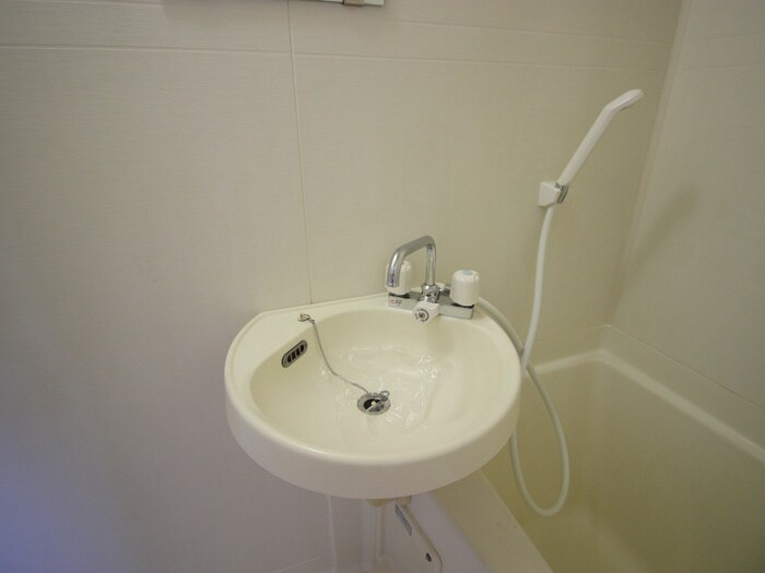 物件内観写真13　(洗面)