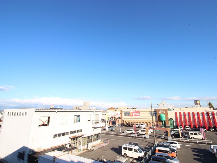 物件内観写真21　(室内からの展望)