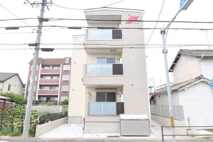 物件外観写真1　(外観写真)