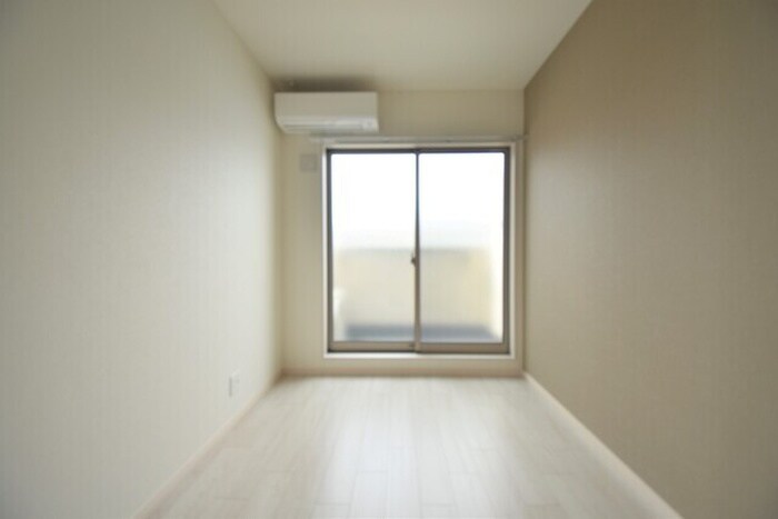 物件内観写真5　(居室)