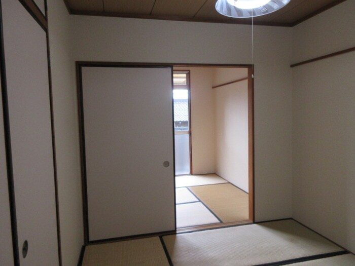 物件内観写真7　(居室)