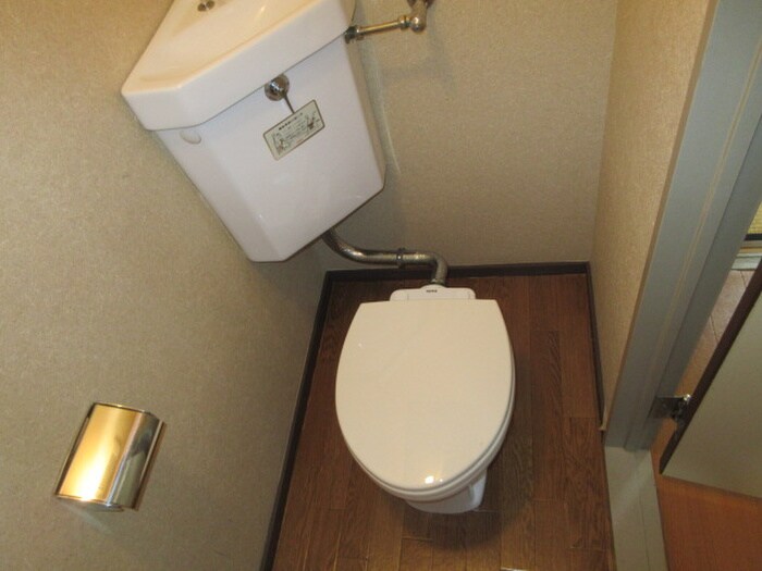 物件内観写真9　(トイレ)