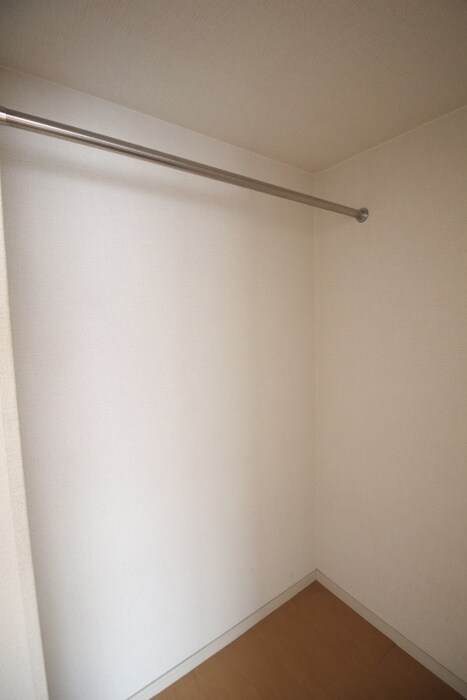 物件内観写真17　(収納)