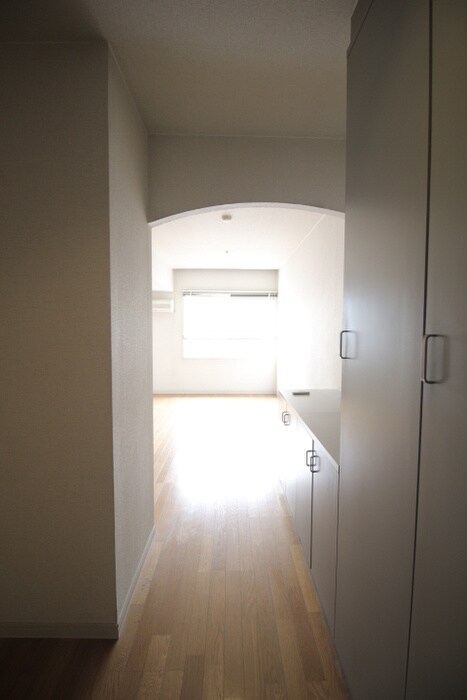 物件内観写真20　(廊下)