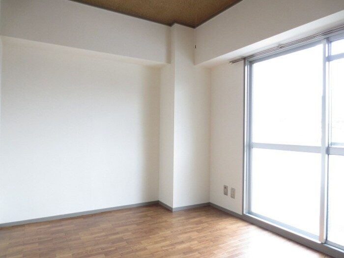 物件内観写真13　(居室)