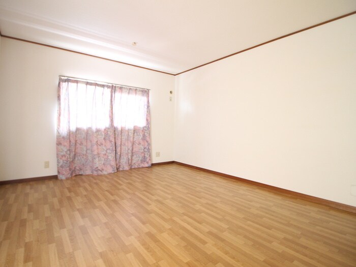 物件内観写真19　(居室)