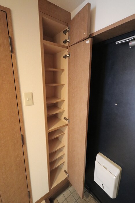 物件内観写真18　(靴箱)