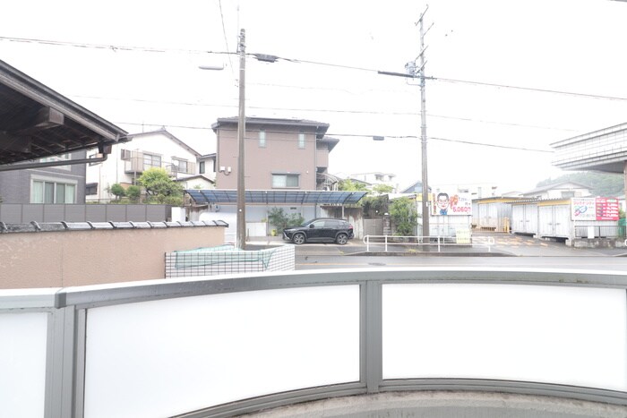 物件内観写真20　(室内からの展望)