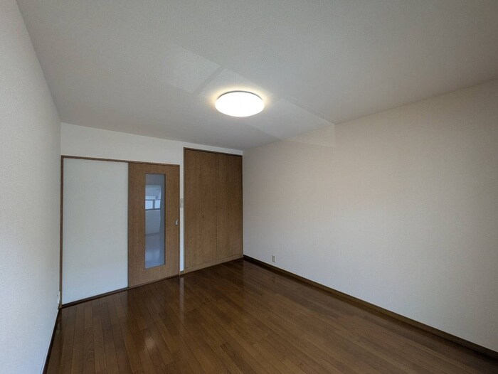 物件内観写真21　(居室)