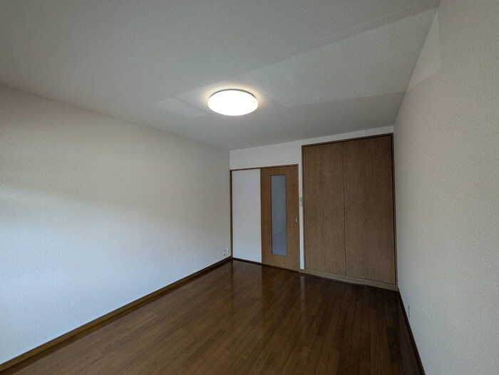 物件内観写真22　(居室)