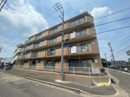 ドミ－ル小出外観写真