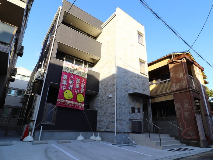 物件外観写真1　(外観写真)