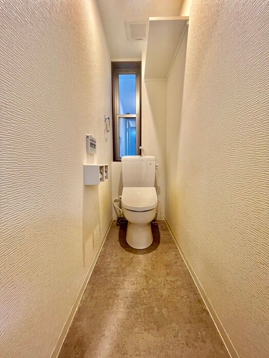 物件内観写真11　(トイレ)