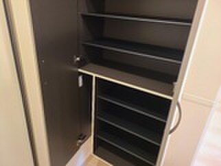 物件内観写真10　(靴箱)