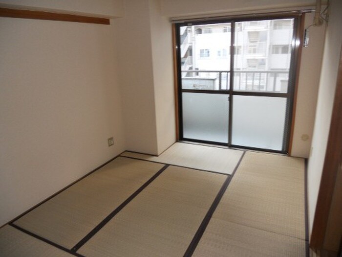 物件内観写真17　(居室)