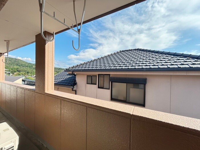 物件内観写真16　(室内からの展望)