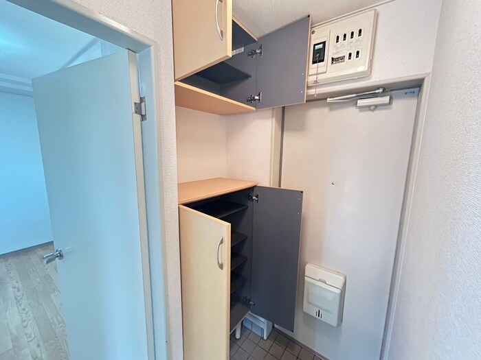 物件内観写真19　(靴箱)
