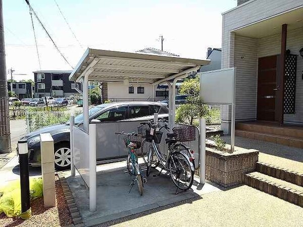 駐輪場