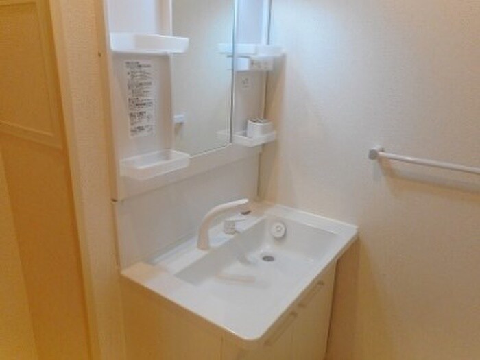 物件内観写真6　(洗面)