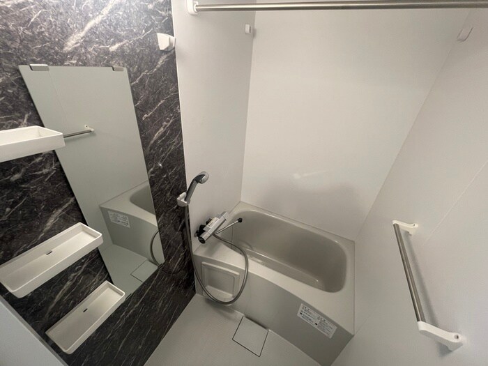 物件内観写真10　(バス／シャワールーム等)